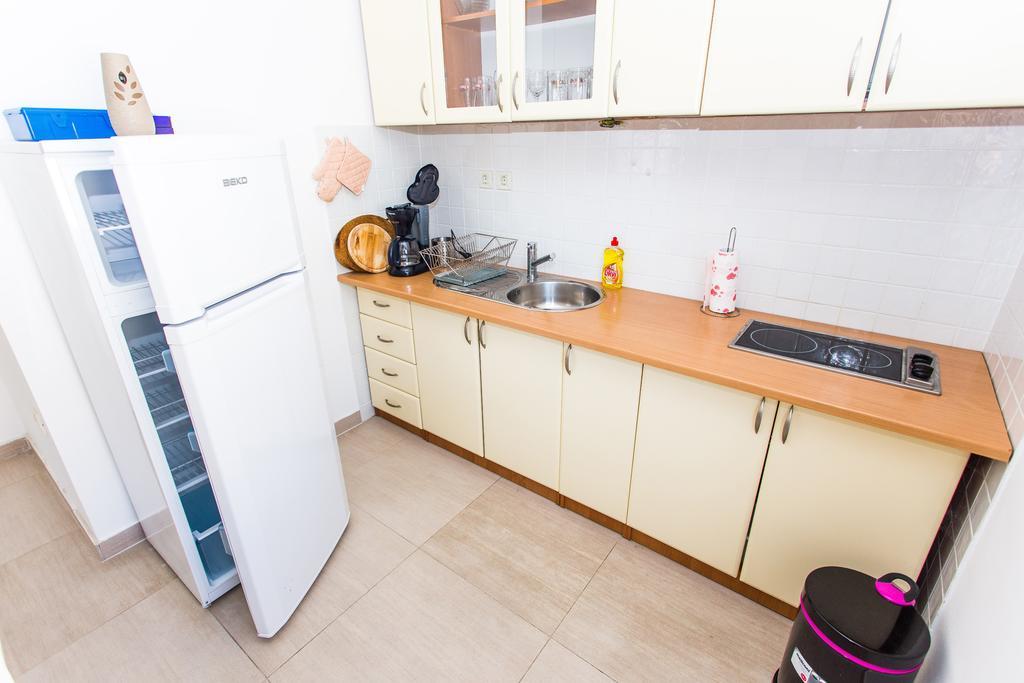 Apartments Vedran Пунат Екстер'єр фото